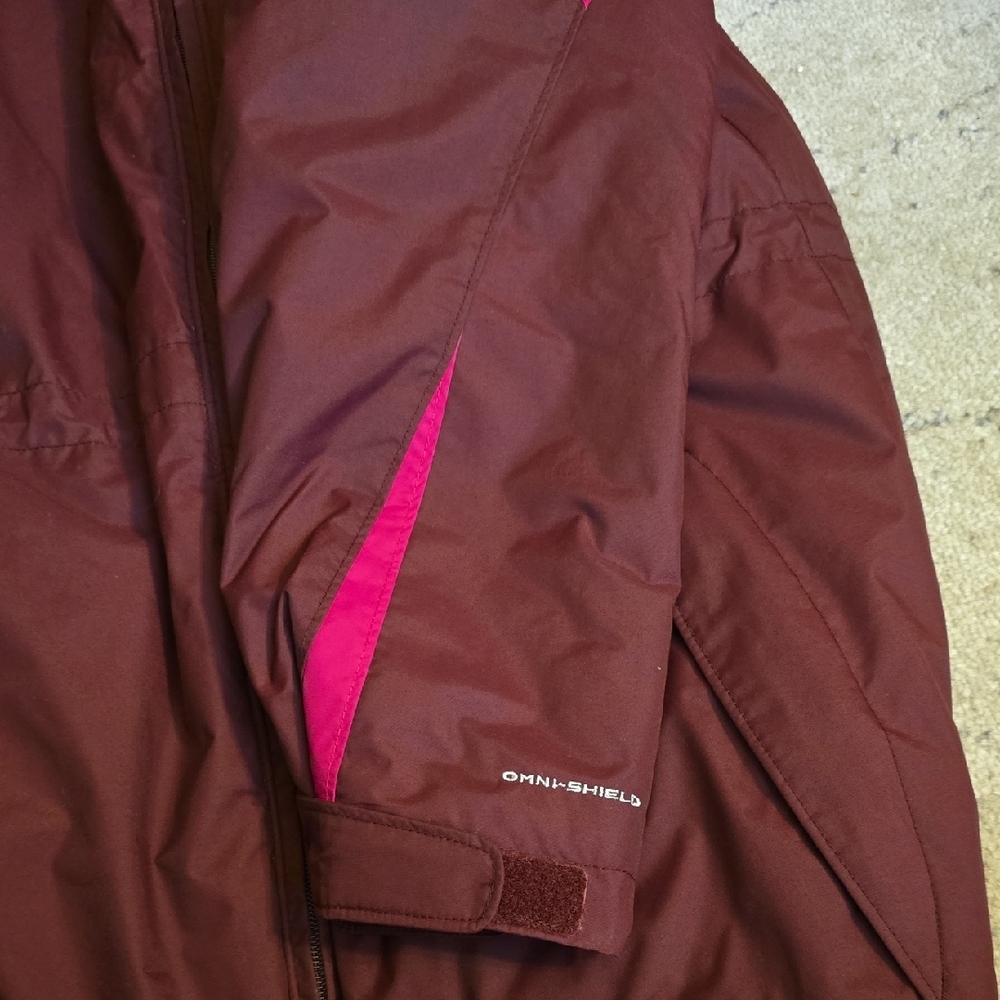 Columbia Women's Burgundy Jacket with Pink Accents, Preowned - Picture 12 of 16